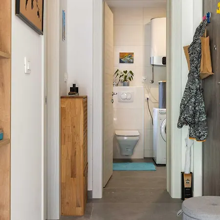 Good Vibes Apartment